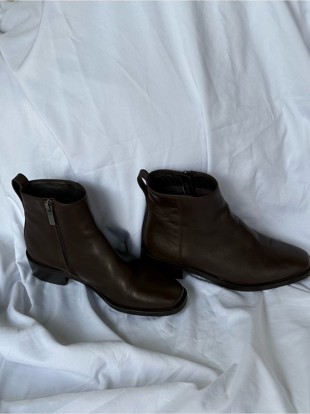 Aquatalia Carissa leather brown boots waterproof